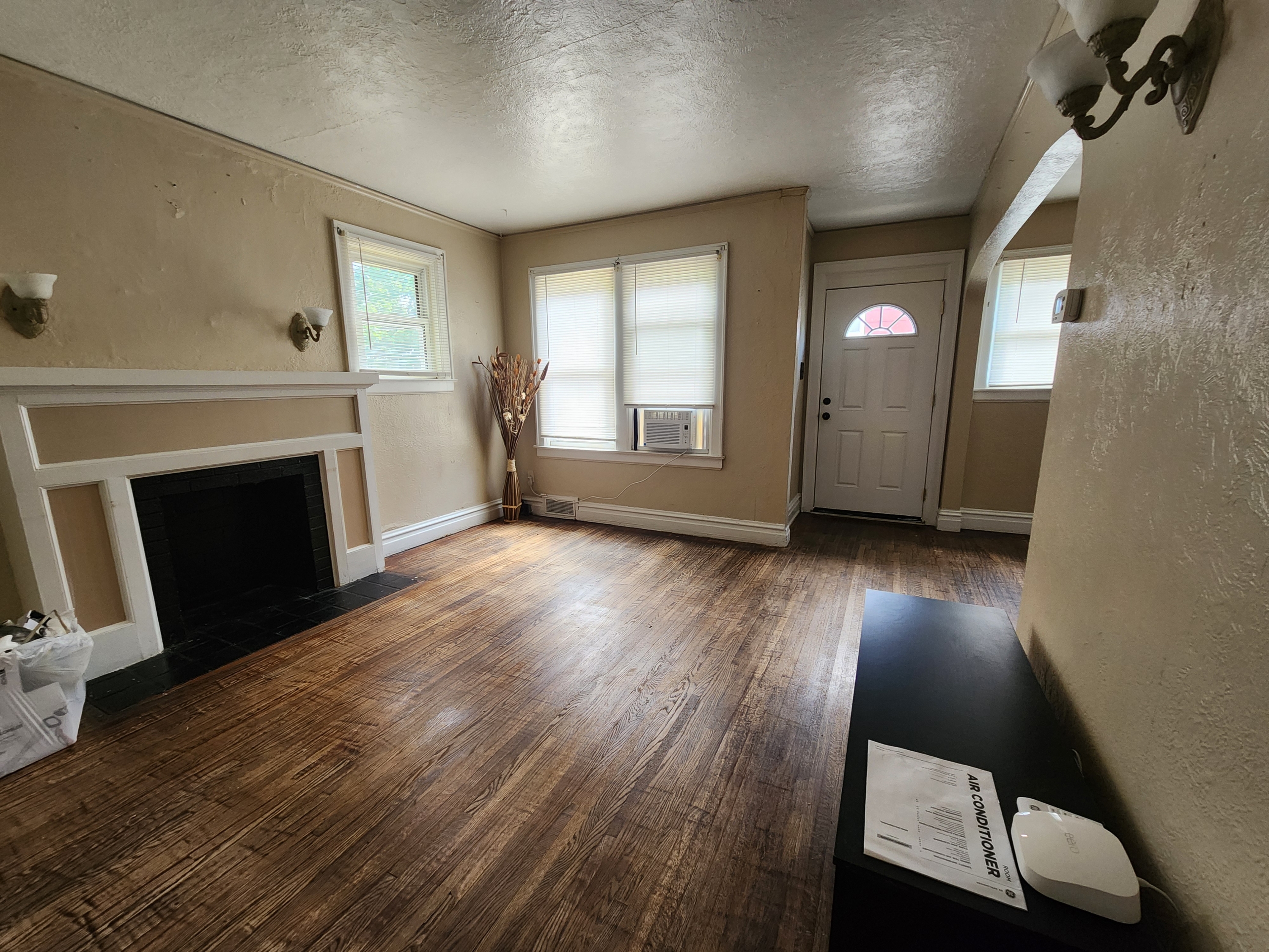 104 Foster Avenue - 1